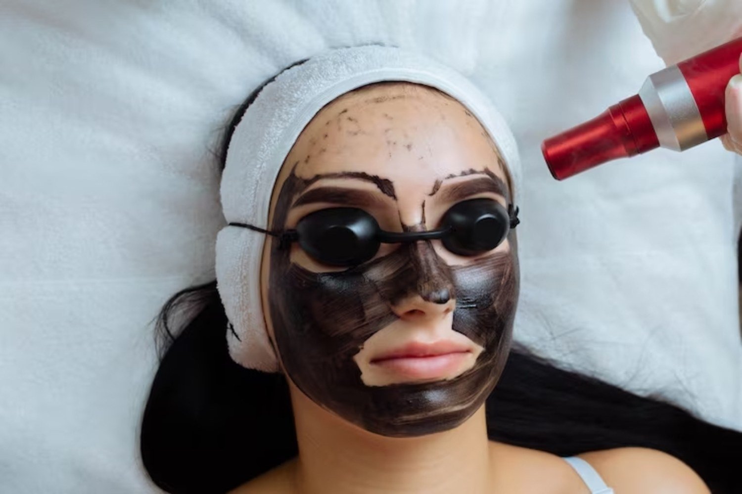 O segredo do glow natural no verão: conheça o Peeling de Hollywood e seus benefícios